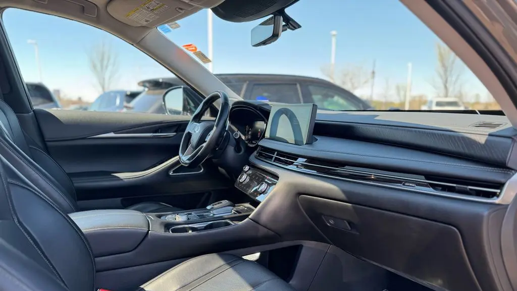 2023 INFINITI QX60 Sensory