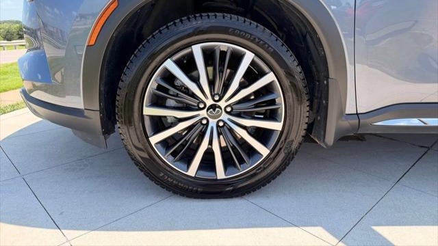 2023 INFINITI QX60 Sensory