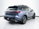 2023 QX60 Thumbnail 7