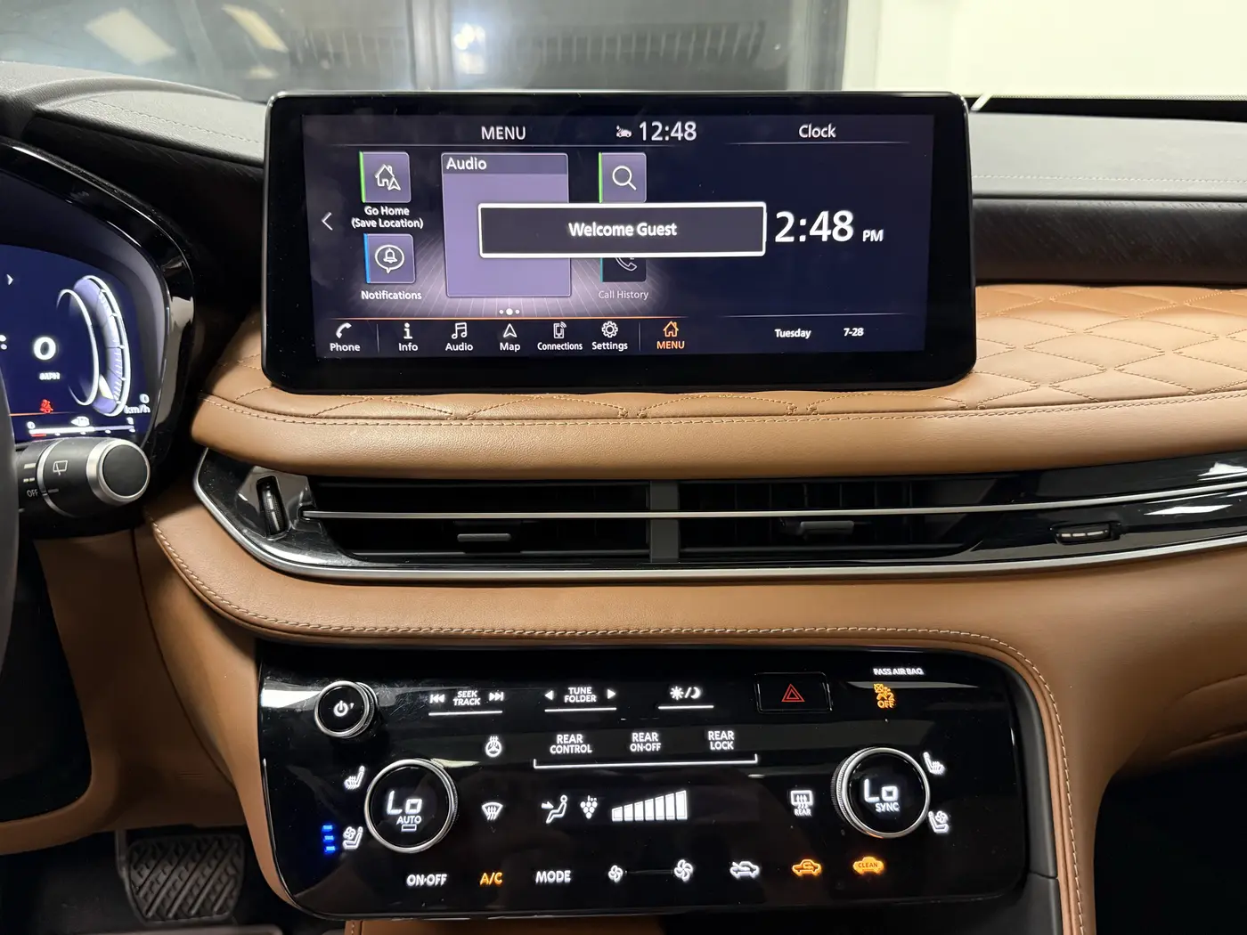 2023 INFINITI QX60 - $32,950