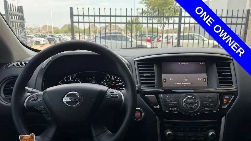 2020 Nissan Pathfinder S