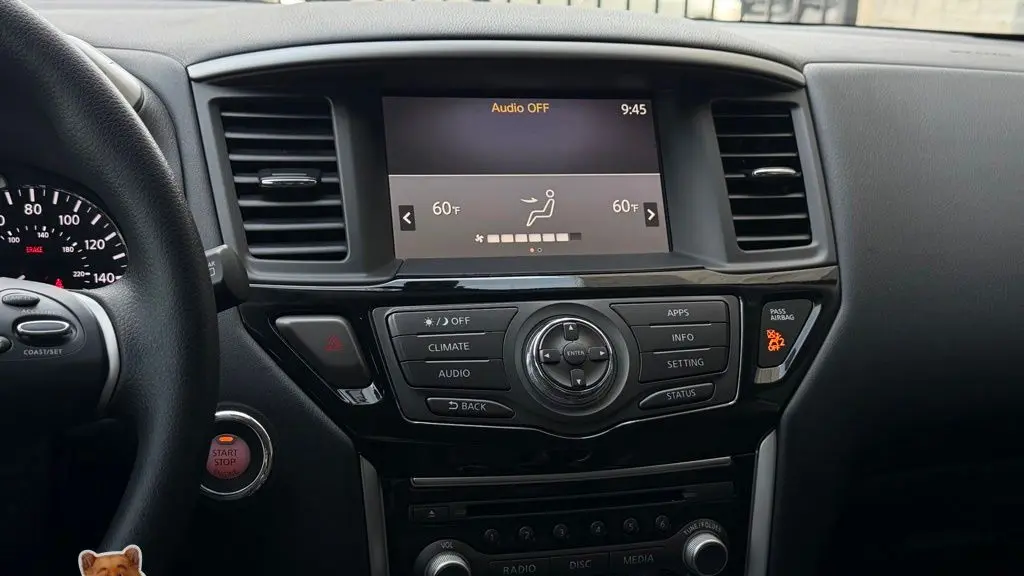 2020 Nissan Pathfinder S
