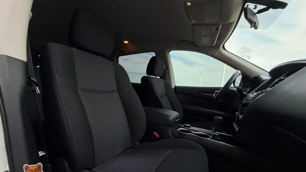 2020 Nissan Pathfinder S