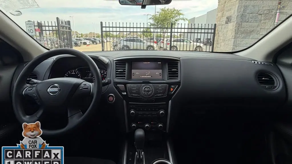 2020 Nissan Pathfinder S