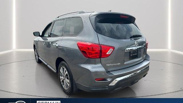 2020 Nissan Pathfinder S