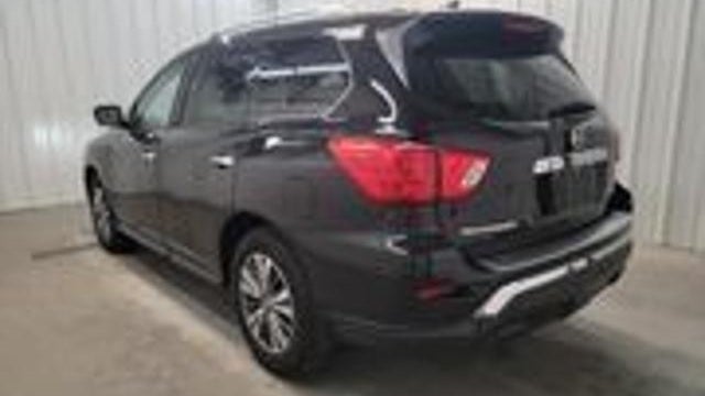 2020 Nissan Pathfinder S