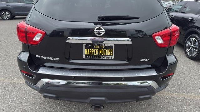 2020 Nissan Pathfinder S