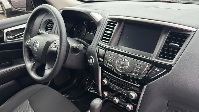 2020 Nissan Pathfinder S