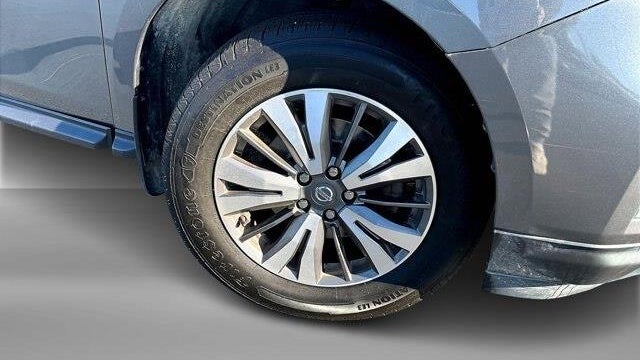 2020 Nissan Pathfinder S