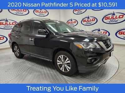 Photo of a 2020 Nissan Pathfinder S 4DR SUV for sale