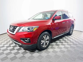2020 Nissan Pathfinder with Scarlet Ember Tintcoat Exterior