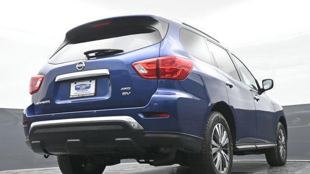 2020 Nissan Pathfinder SV