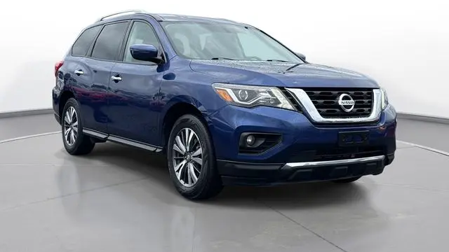 2020 Nissan Pathfinder SV