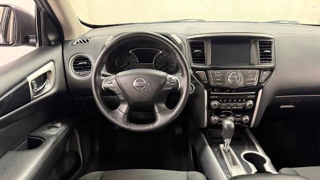 2020 Nissan Pathfinder SV