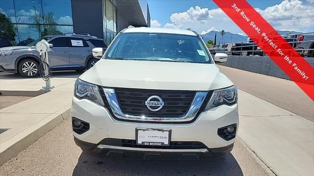 2020 Nissan Pathfinder SV