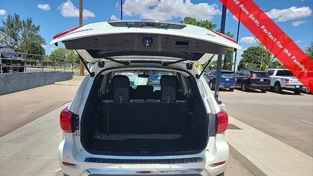 2020 Nissan Pathfinder SV