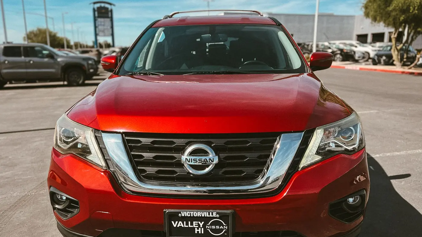 2020 Nissan Pathfinder SV
