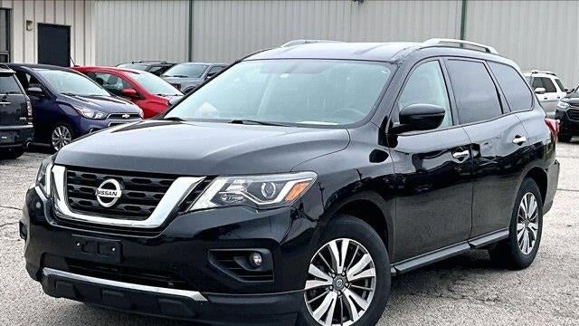 2020 Nissan Pathfinder SV