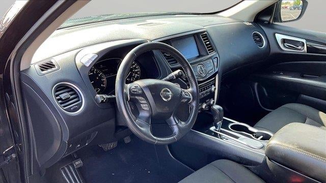 2020 Nissan Pathfinder SV