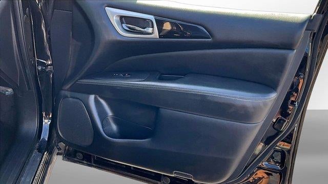 2020 Nissan Pathfinder SV