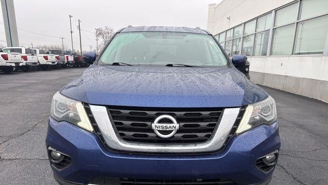2020 Nissan Pathfinder SV