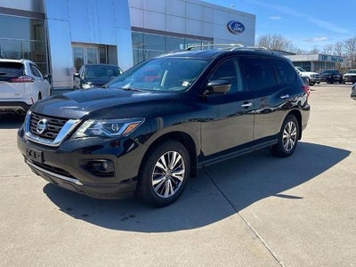 Photo of a 2020 Nissan Pathfinder 4X4 SL 4DR SUV for sale