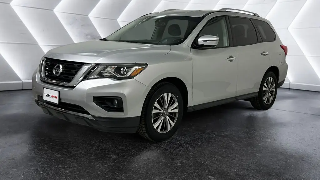 2020 Nissan Pathfinder SL