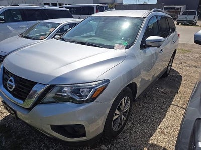 Photo of a 2020 Nissan Pathfinder 4X4 SL 4DR SUV for sale