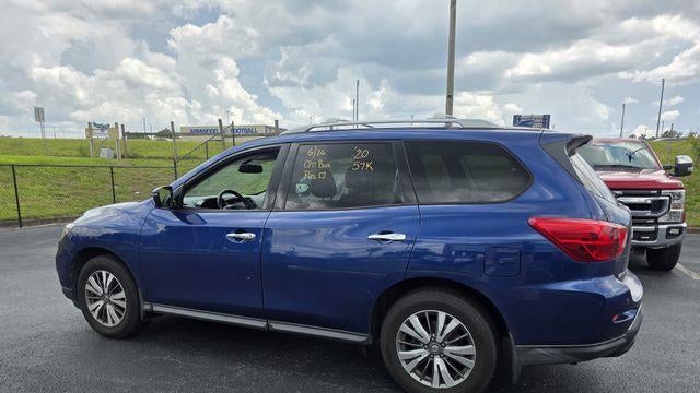 2020 Nissan Pathfinder SL