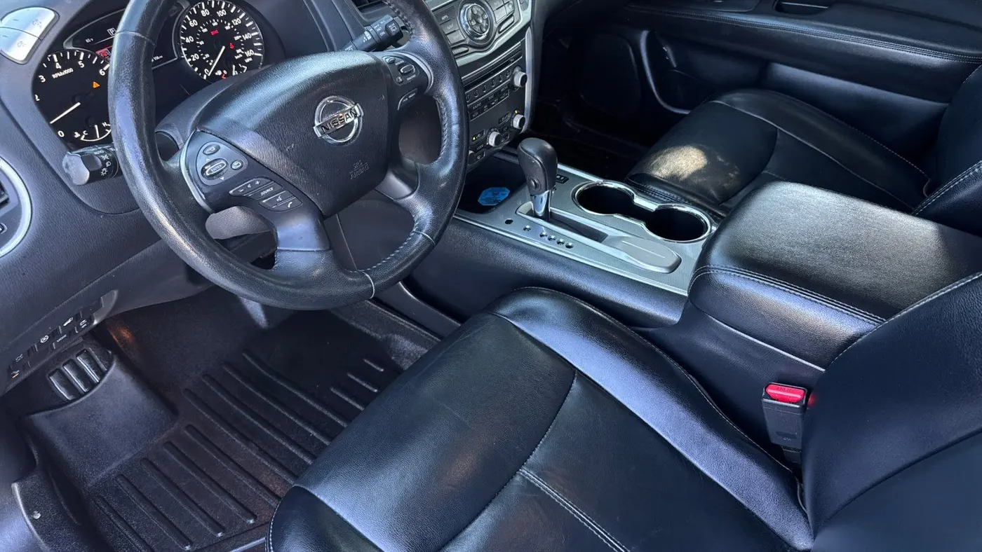 2020 Nissan Pathfinder SL