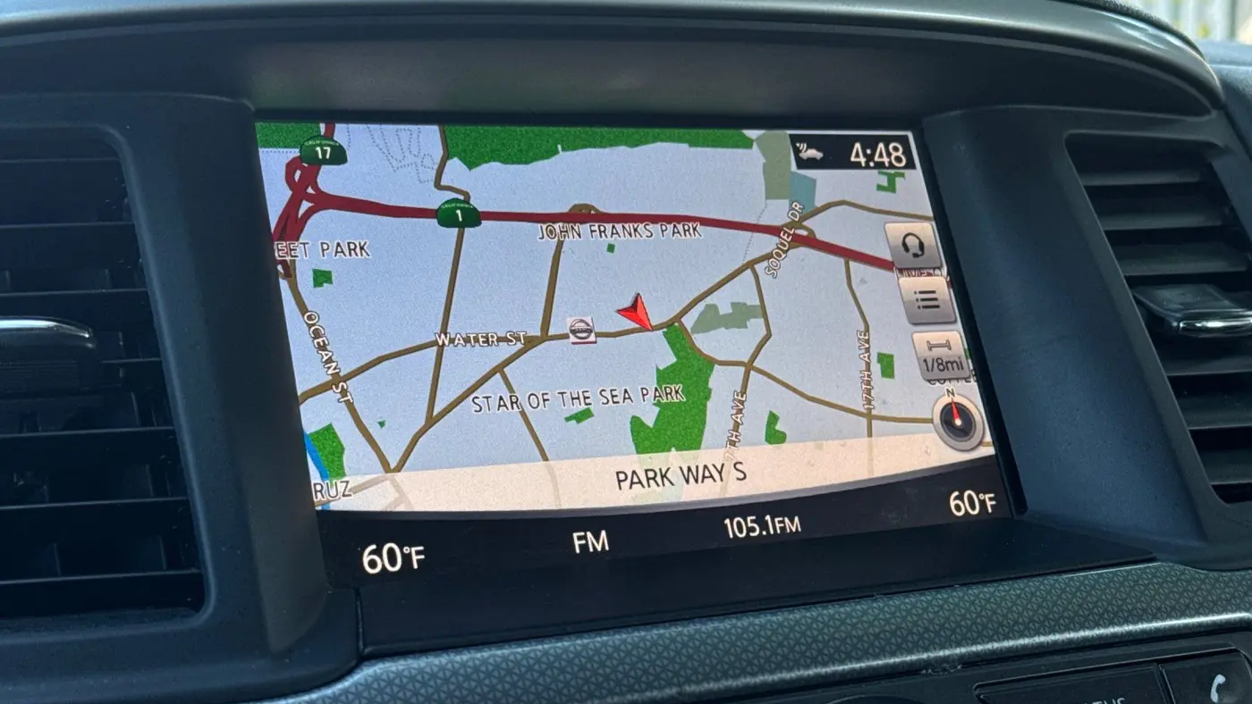 2020 Nissan Pathfinder SL
