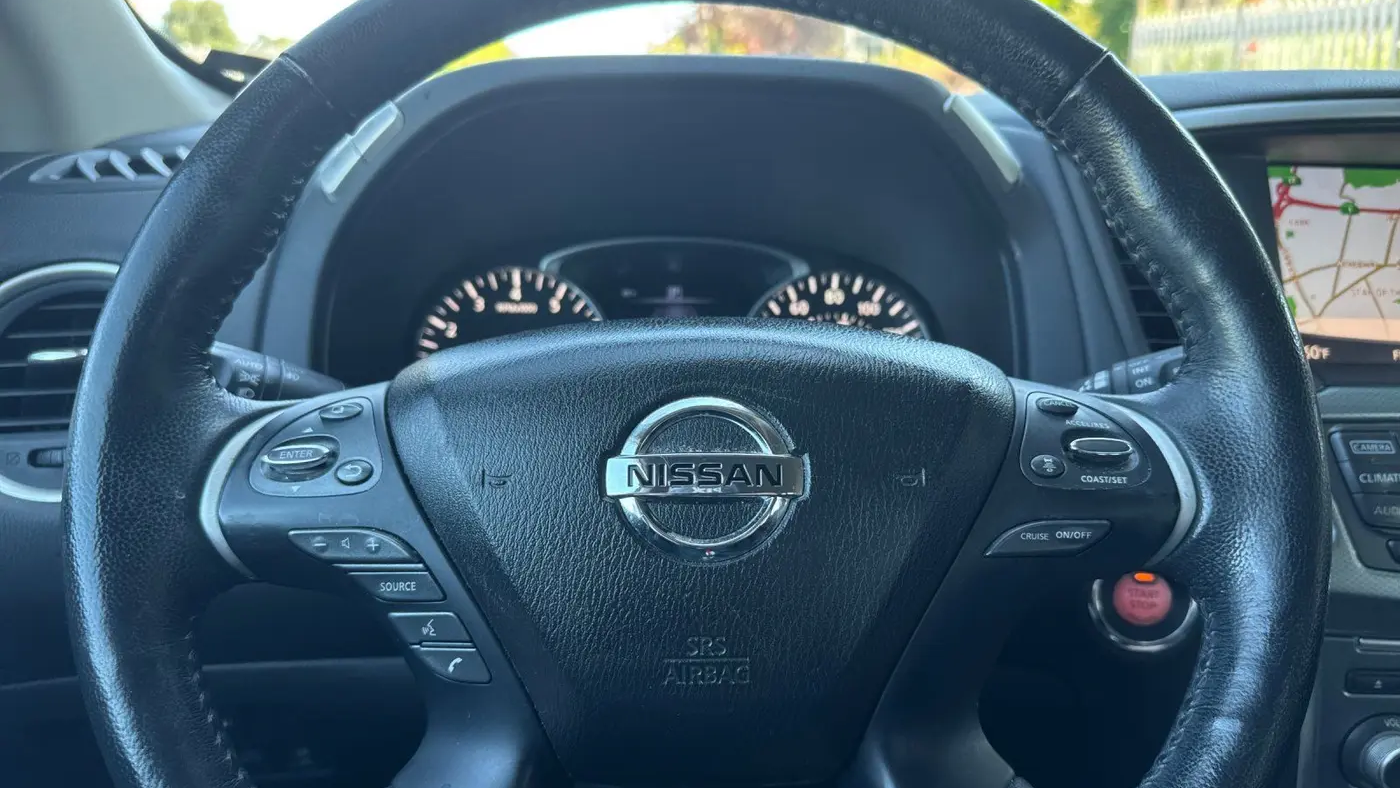 2020 Nissan Pathfinder SL