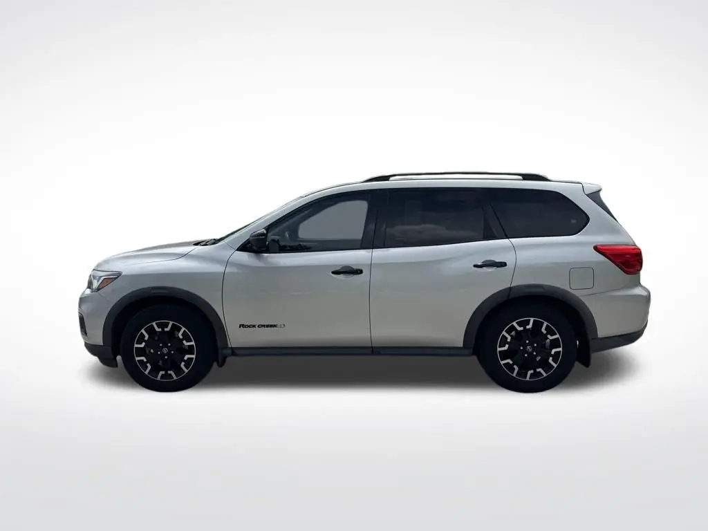 2020 Nissan Pathfinder - $10,715