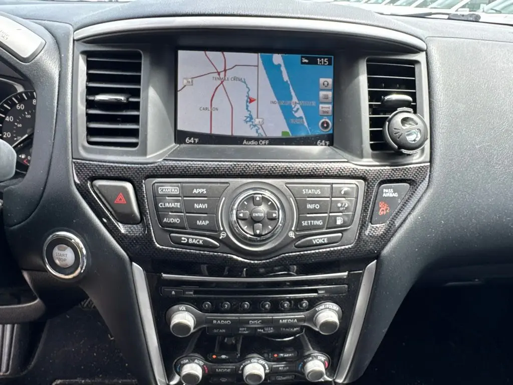 2020 Nissan Pathfinder - $10,715