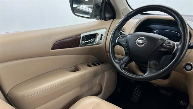 2020 Nissan Pathfinder Platinum