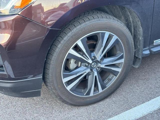 2020 Nissan Pathfinder - $13,995
