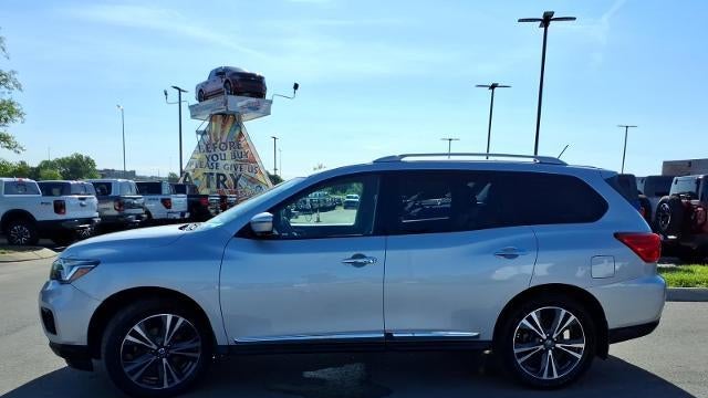 2017 Nissan Pathfinder S