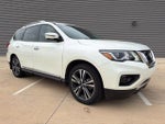 2017 Pathfinder Thumbnail 1