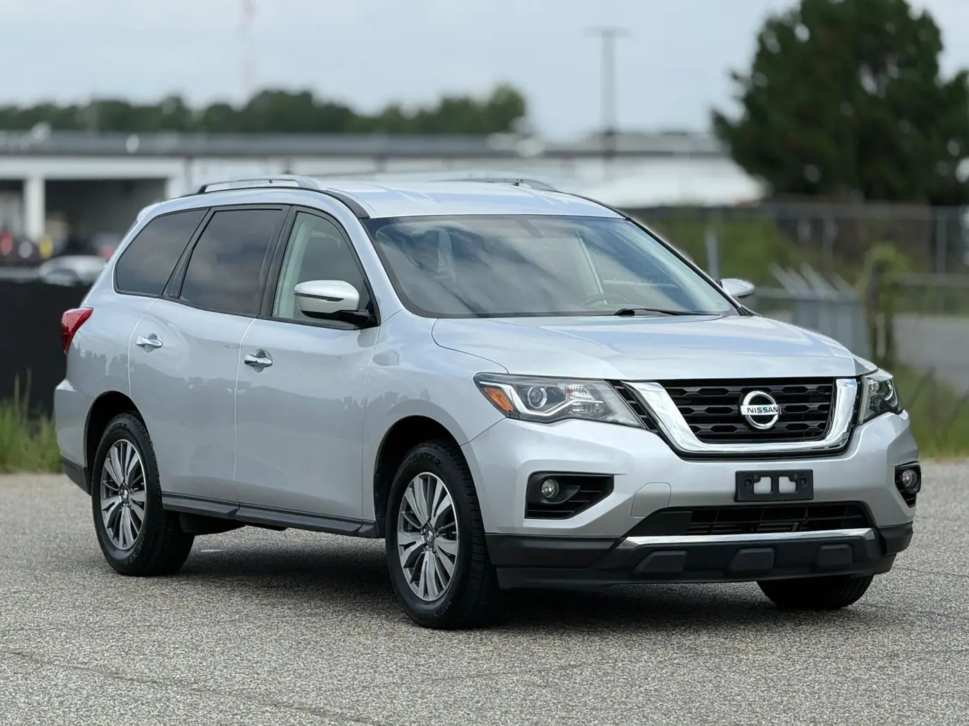 2018 Nissan Pathfinder - $9,450