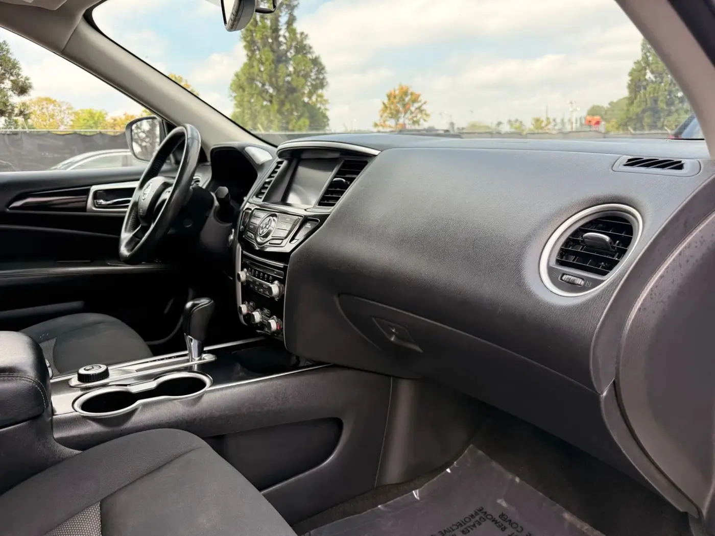 2018 Nissan Pathfinder - $9,450