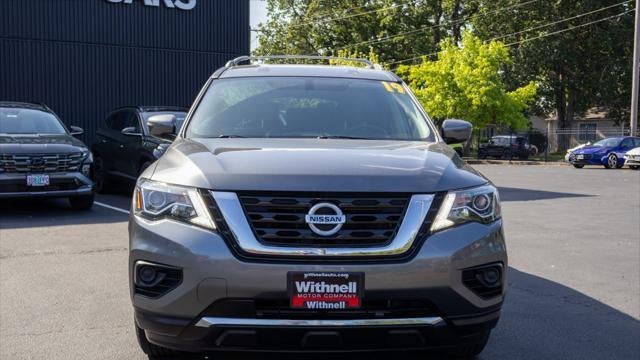 2019 Nissan Pathfinder S