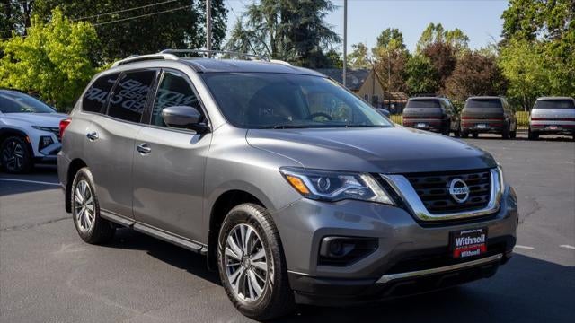2019 Nissan Pathfinder S