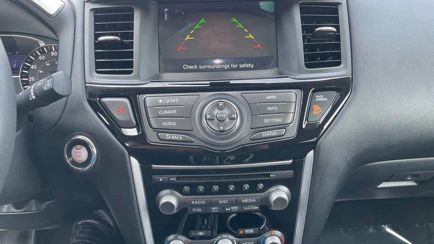 2017 Nissan Pathfinder S
