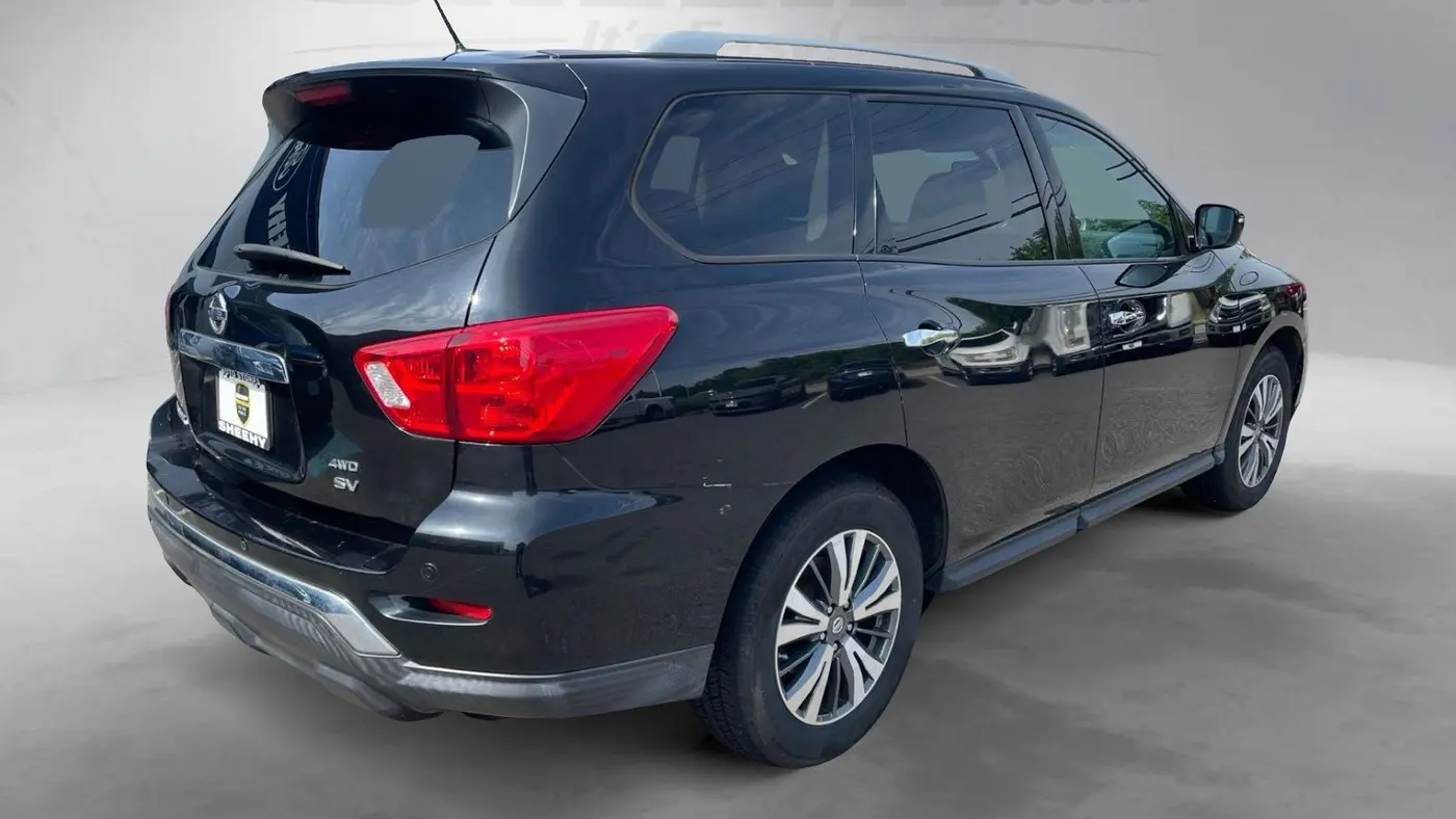 2017 Nissan Pathfinder S