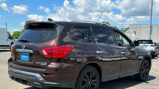 2019 Nissan Pathfinder S