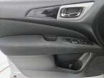 2017 Pathfinder Thumbnail 12