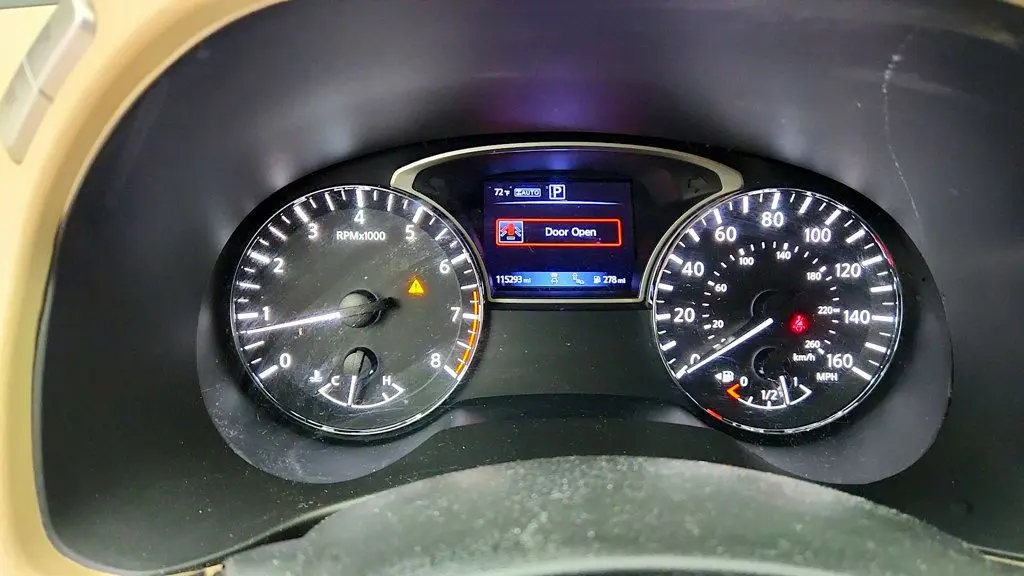 2017 Nissan Pathfinder - $9,995