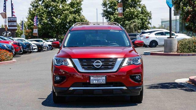 2019 Nissan Pathfinder SV