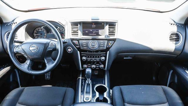 2019 Nissan Pathfinder SV