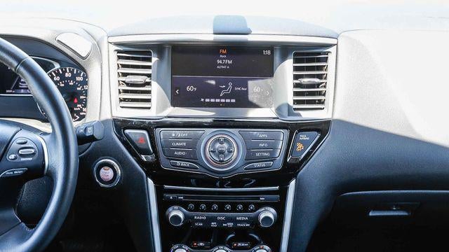 2019 Nissan Pathfinder SV